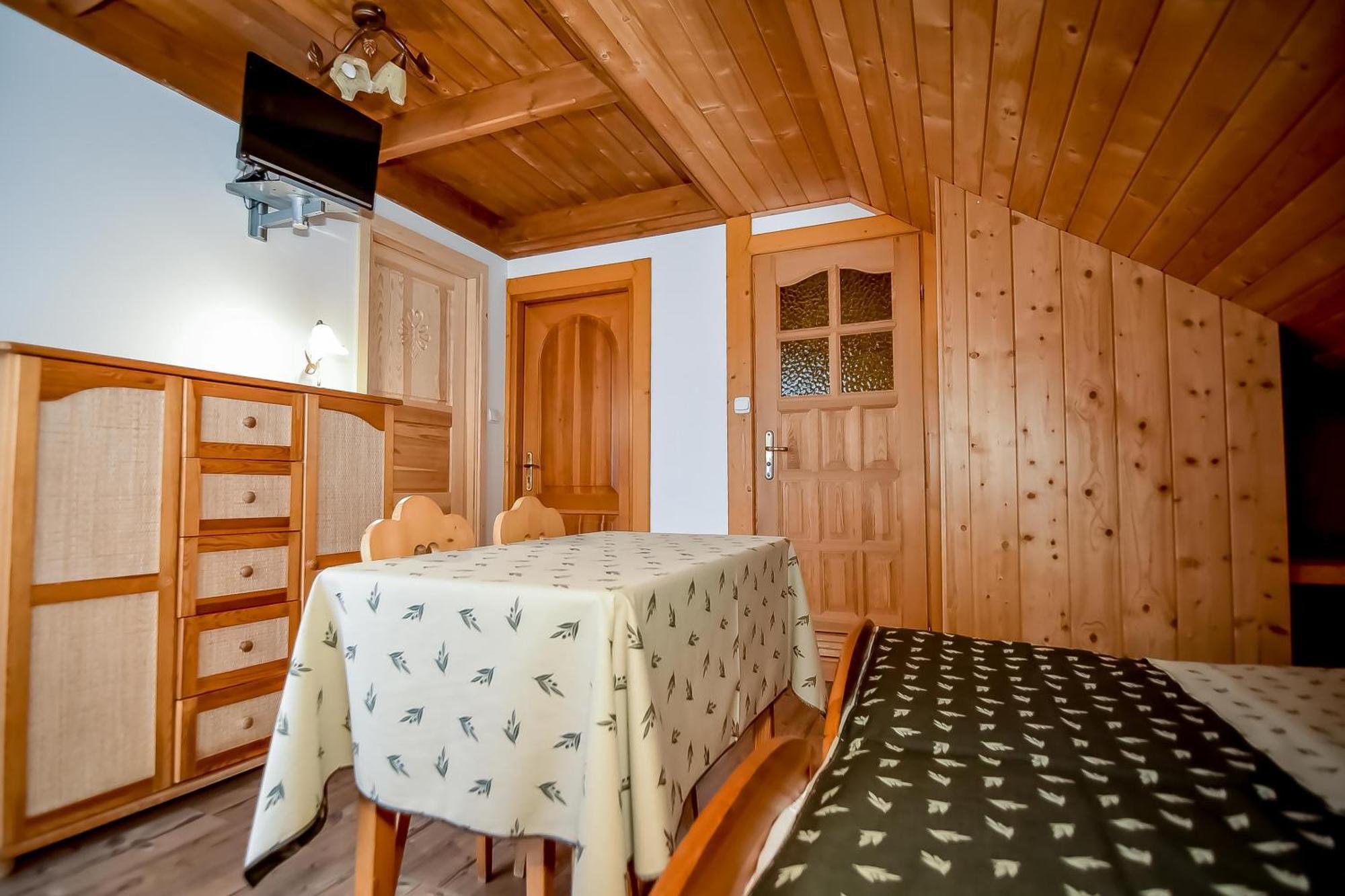 Willa Pod Orlem Jacuzzi Sauna Косцелиско Экстерьер фото